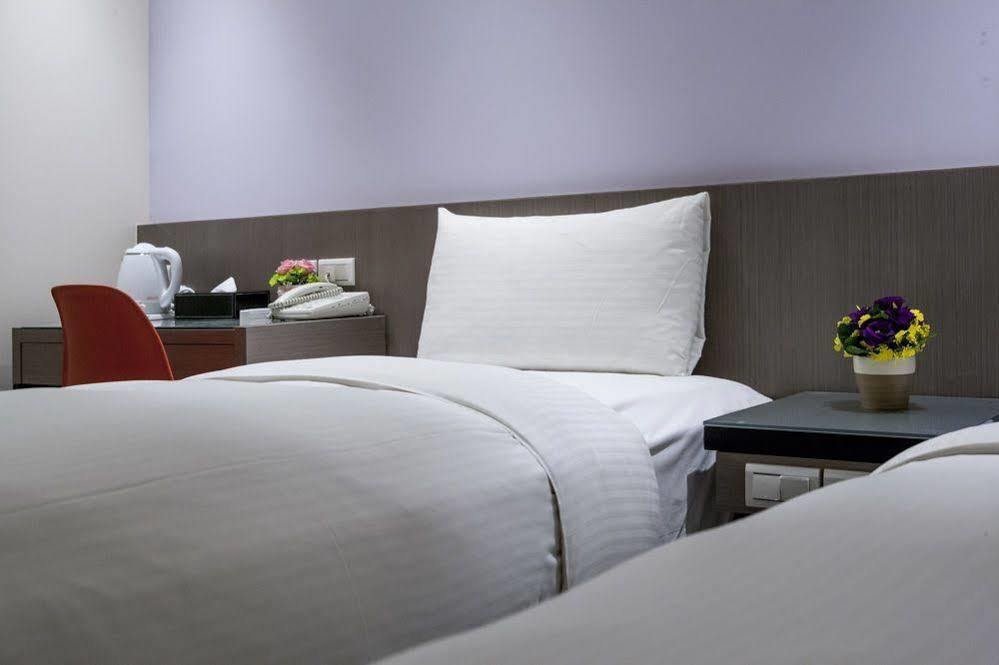 Cz 101-4 * Đài Bắc